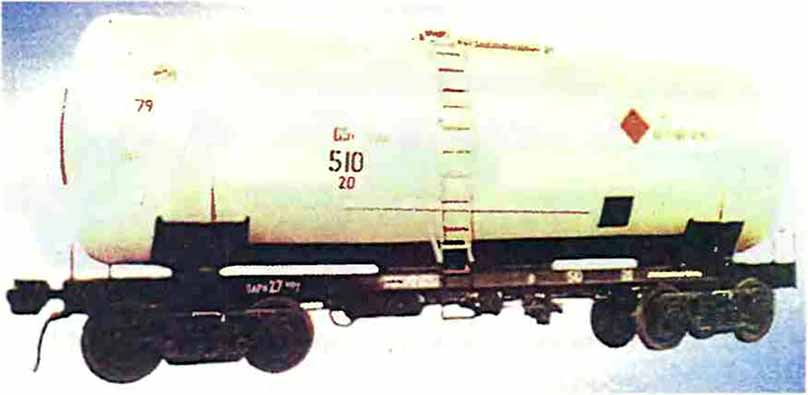 Четырехосная вагон-цистерна модели 15-5103