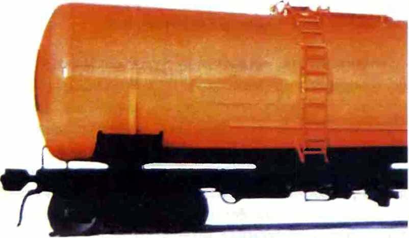 Общий вид вагона-цистерны модели 15-5103-05